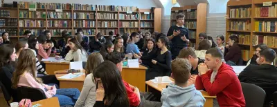 JÓKAI 200 ÉVE „VILÁGMAGYARÁZÓ”